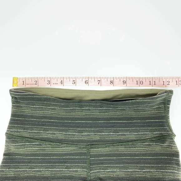 Lululemon Wunder Under green striped leggings - Picture 9 of 10